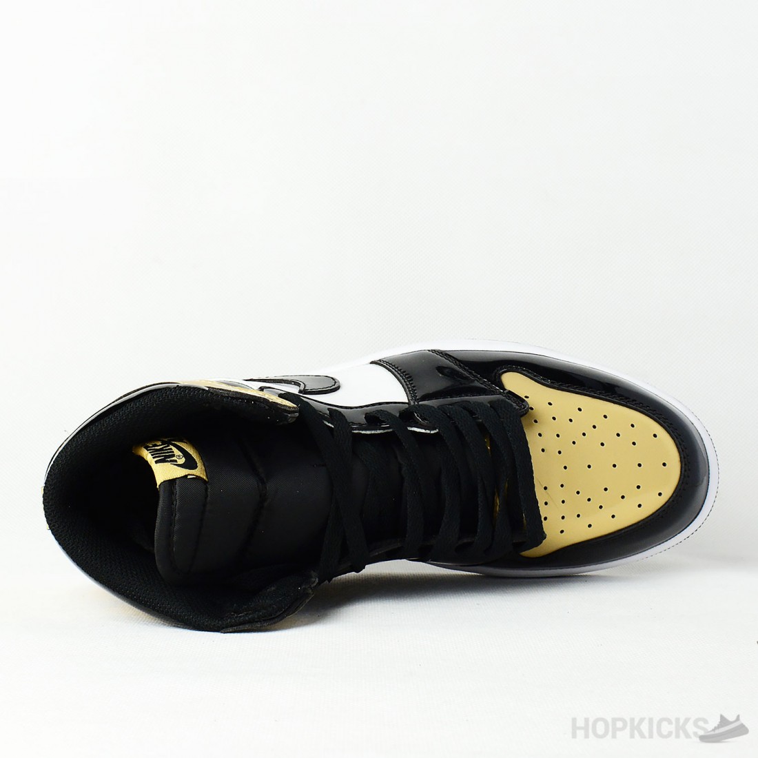 Gold toe outlet ones